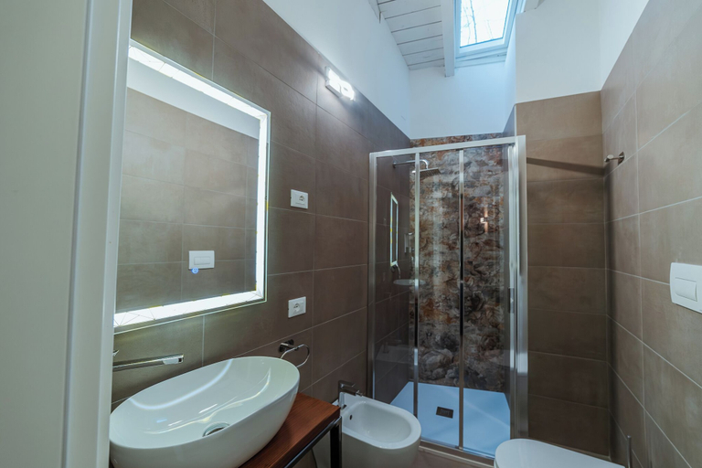 Bathroom 5, Hotel Alla Sosta, Brescia