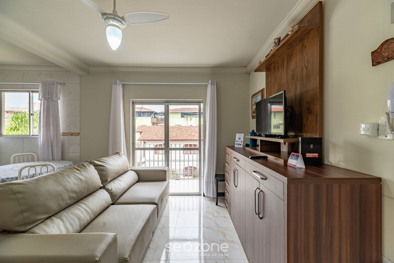 Living area 5, 2BR Apt 260m From Canto Beach Itapema Rtl0302, Itapema