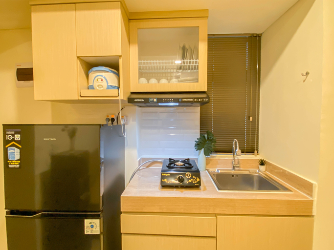 Others 4, Warm Neutral 2BR at Meikarta Apartment By Travelio, Cikarang