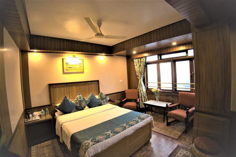 Room 4, Hotel Lunnar, Darjiling