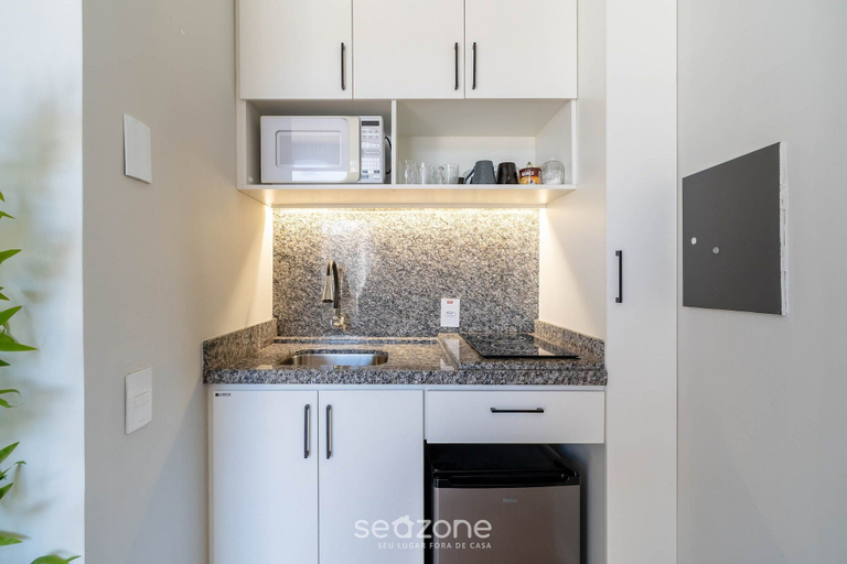 Private kitchen, Beautiful Apt in Downtown Florianopolis Rbh806, Florianopolis