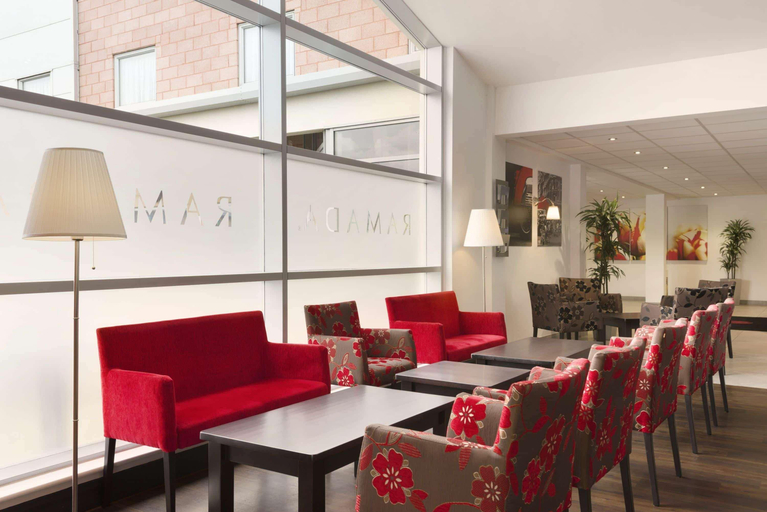 Public Area 2, Ramada by Wyndham Wakefield, Wakefield