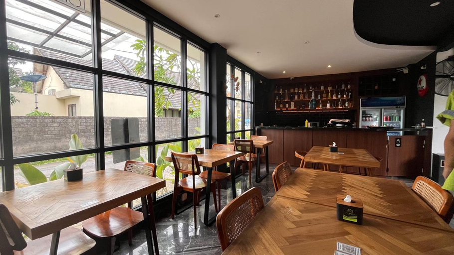 Food & Drinks 5, The Baliem Hotel, Badung