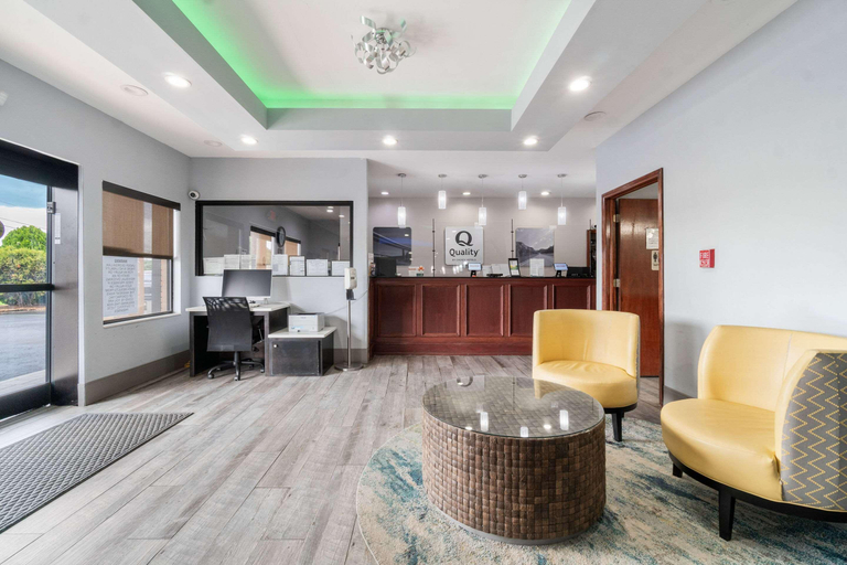 Public Area 2, Quality Inn Adairsville - Calhoun South, Bartow
