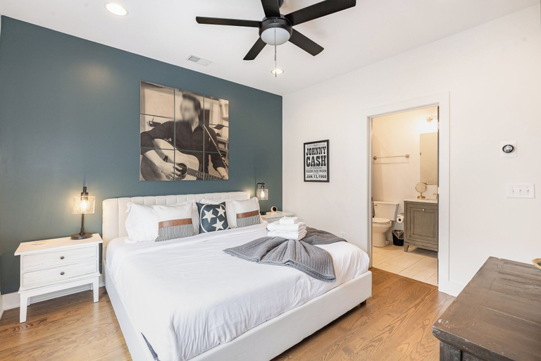 Interior 3, Nashville Comfort-mins to Broadway-12th S District, Davidson