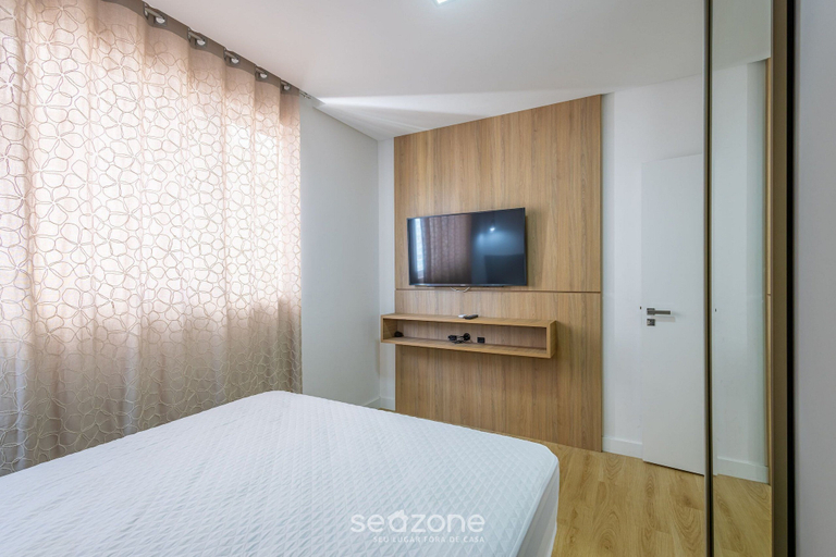 Room 5, 3-suite apt 280m From sea in Itapema Vga1002, Itapema