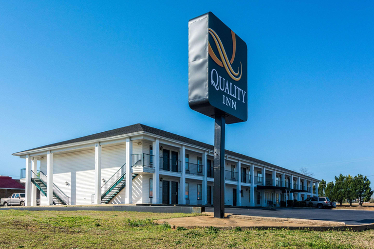 Exterior & Views 1, Quality Inn Thomson Area, Wilkes