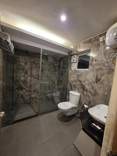 Bathroom 4, HOTEL RAJPUR HEIGHTS, Dehradun