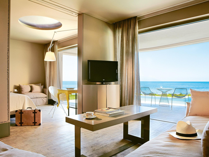 Bedroom 3, Grecotel Astir Palace, East Macedonia and Thrace