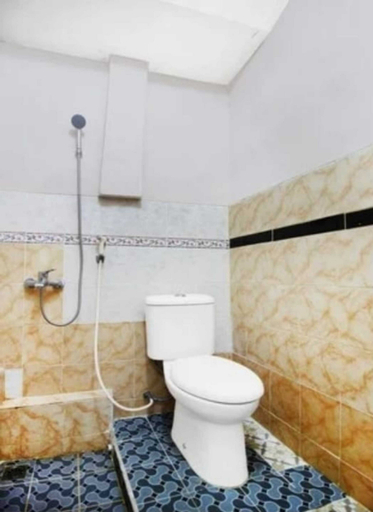 Bathroom 5, MAWAR Guest House By Hans Management, Bandar Lampung