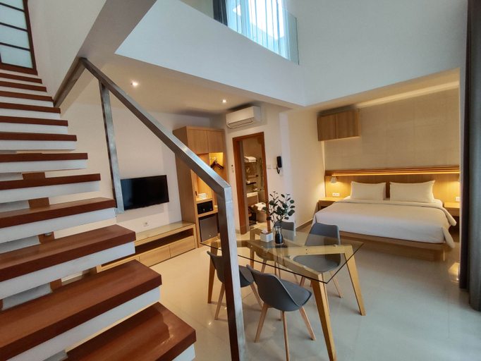 DuaSatu Living Room Type - Family Mezzanine Suite with Balcony DuaSatu Living Room Type - Family Mezzanine Suite with Balcony