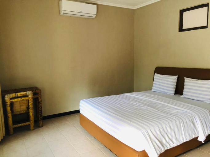 Bedroom 2, GGUESTHOUSE, Lombok