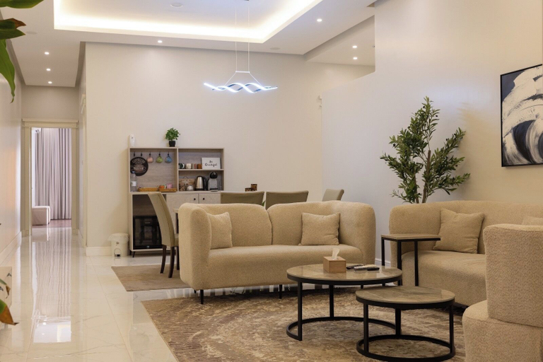 Others 3, Modern Boulevard-facing Apartment, Riyadh