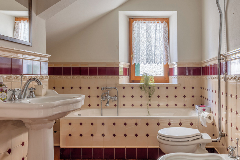 Bathroom 3, Casa Oliva With Garden And Wifi, Siena