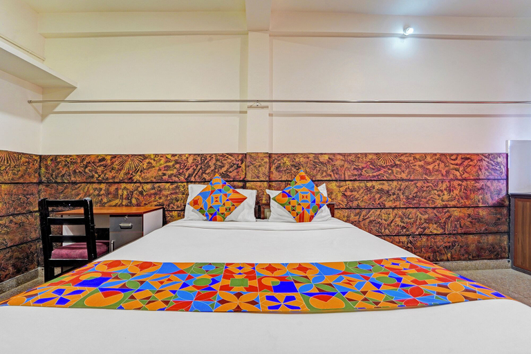 Room 4, Fabhotel Pk Residency, Ernakulam