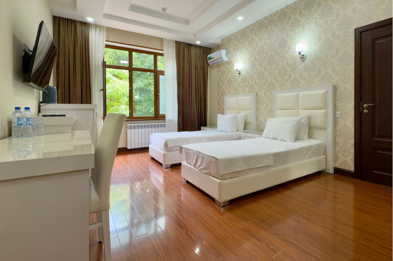 Room 5, Wellmore Resort, Bo'stonliq
