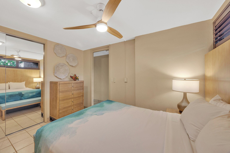 Room 3, Kuleana Club - 502, Maui