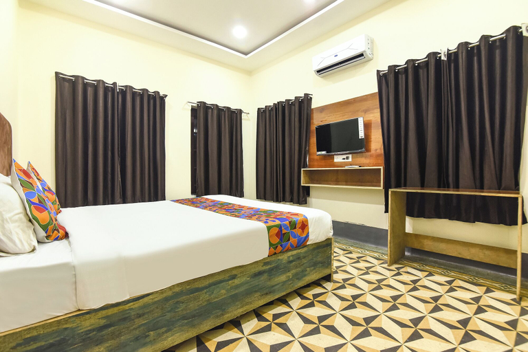 Room 4, Fabhotel Kgf 2, Kolkata