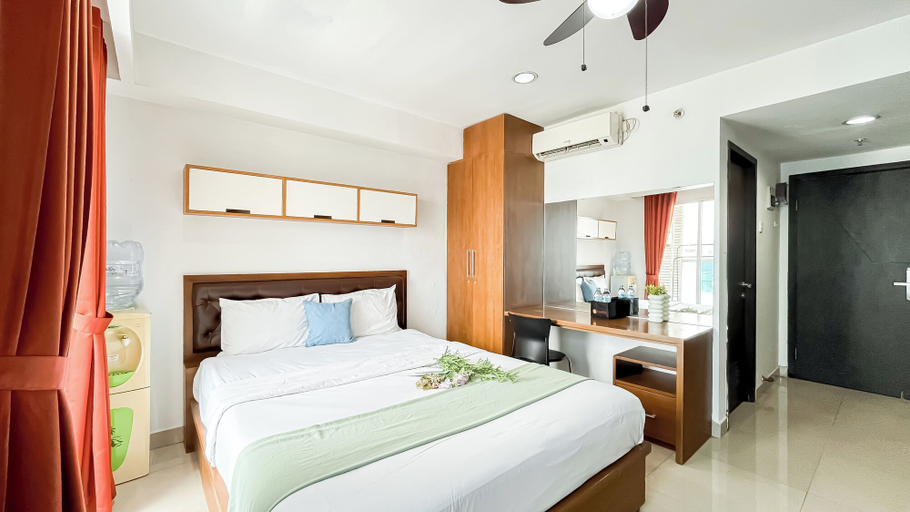Room 4, Modern Pop Urban Studio At Tamansari The Hive Apartment, East Jakarta