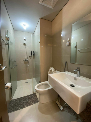Others 2, One Palm Tree Villas, Pasay City