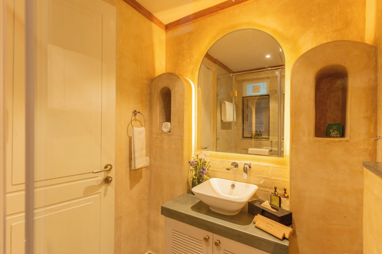 Room 2, Esh Cottages Birch | Hillside 4-BHK Hideaway With Lush Garden, Common Pool, & Gaming Zone, North Goa
