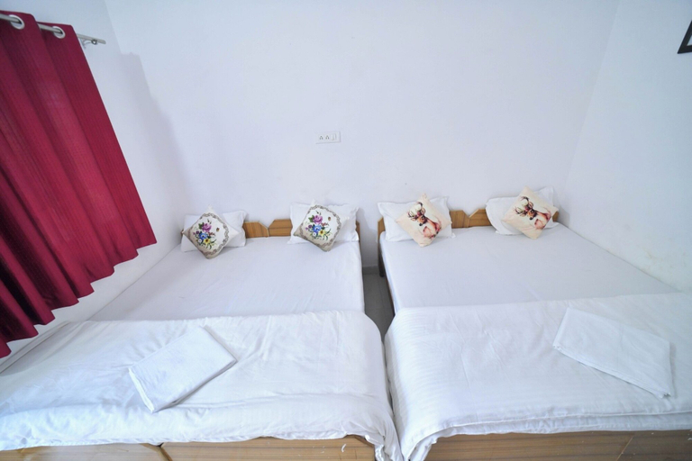 Room 2, Hotel vasuki, Rudraprayag