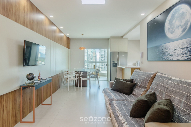 Living area 4, 3 Suite ap 600 m From the Beach Porto Belo Pdp904, Porto Belo