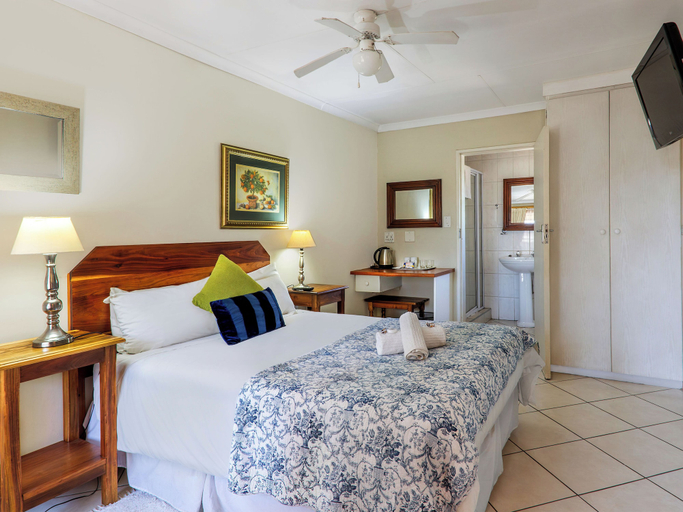 Bedroom, Schoongezich Guesthouse, City of Tshwane
