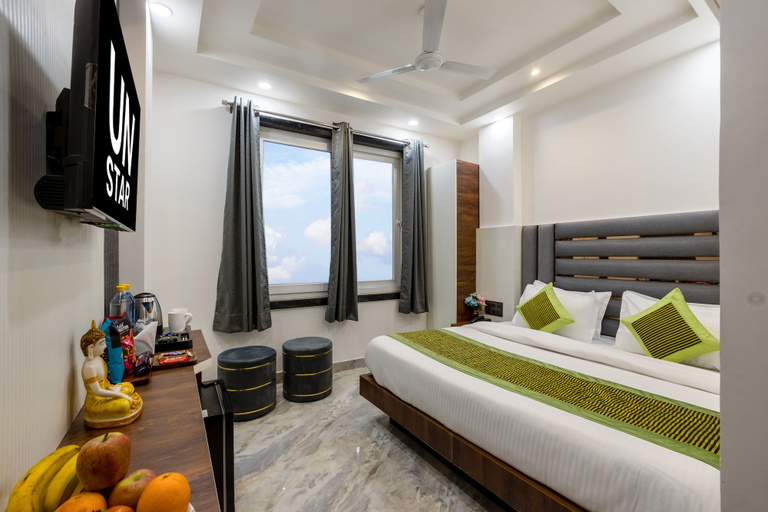 Room 3, HOTEL UN STAR, Delhi
