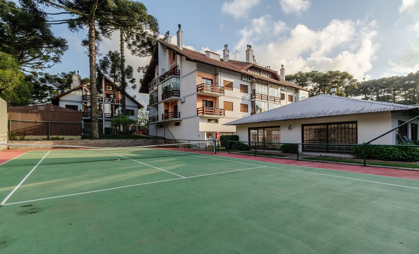 Sport court, Apt Duplex With Fireplace in Gramado Rln204, Gramado