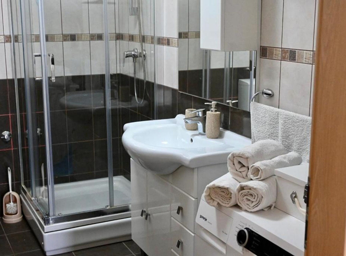 Bathroom 4, Apartment Natasa, Marina
