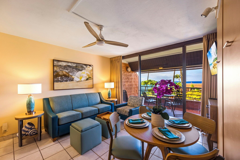 Living area 2, Kuleana Club - 319, Maui
