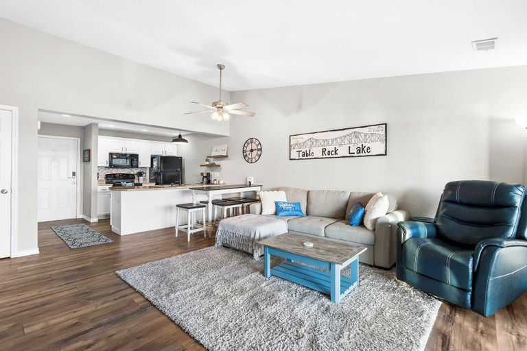 Living area 5, Sunsational Views at Anchors Point For 8, Stone