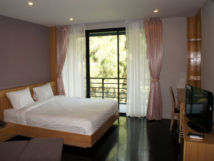 Room 3, Sunset Paradise 5 Mins to the Beach C177, Pulau Phuket