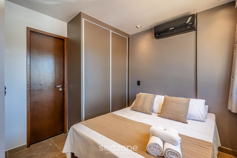 Room 2, Studio w/ Self Check-in in Brasilia Ced0107, Brasília