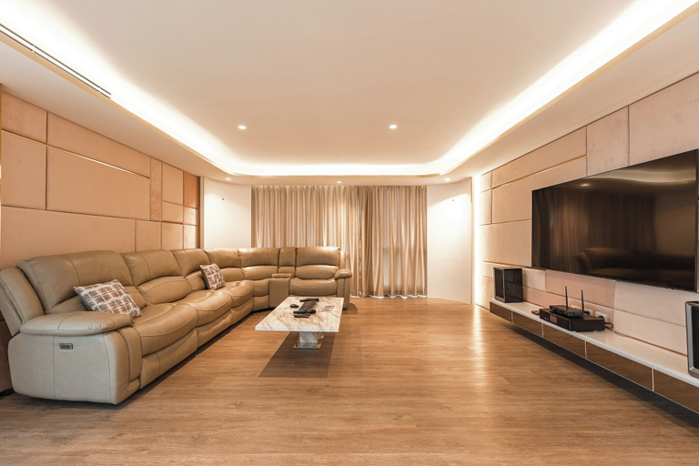 Interior, 1BR Pool Gym Game Room C220, Pulau Phuket