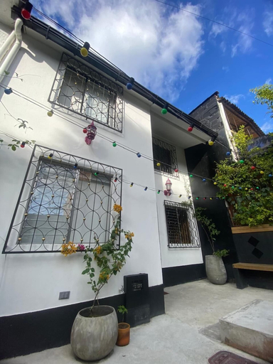 Exterior & Views 2, Casa Lupe Hostal, Envigado