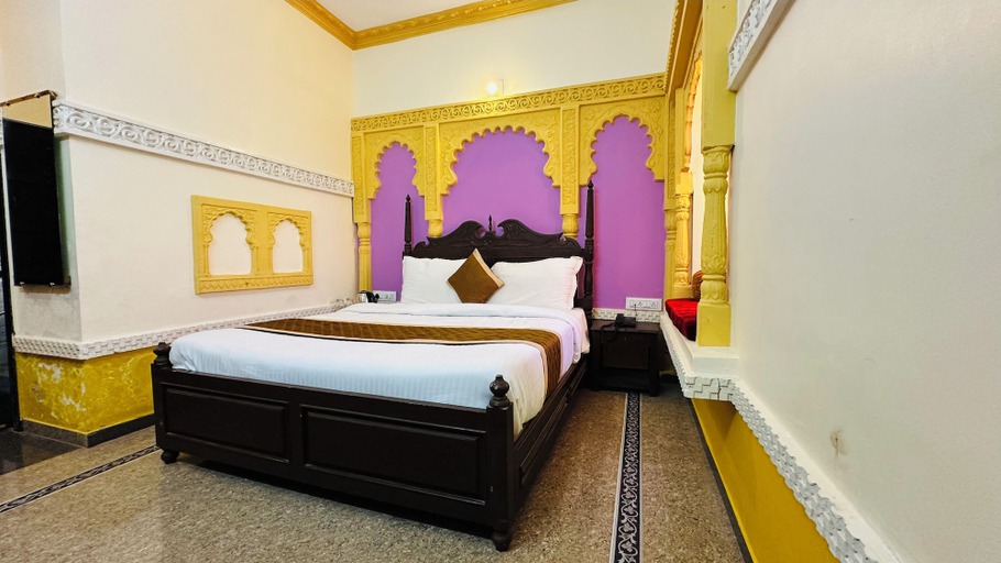 Bedroom 3, Rajgadhh Palace Resort, Banas Kantha