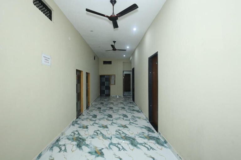 Interior, Shri Bala ji Dham, Mathura