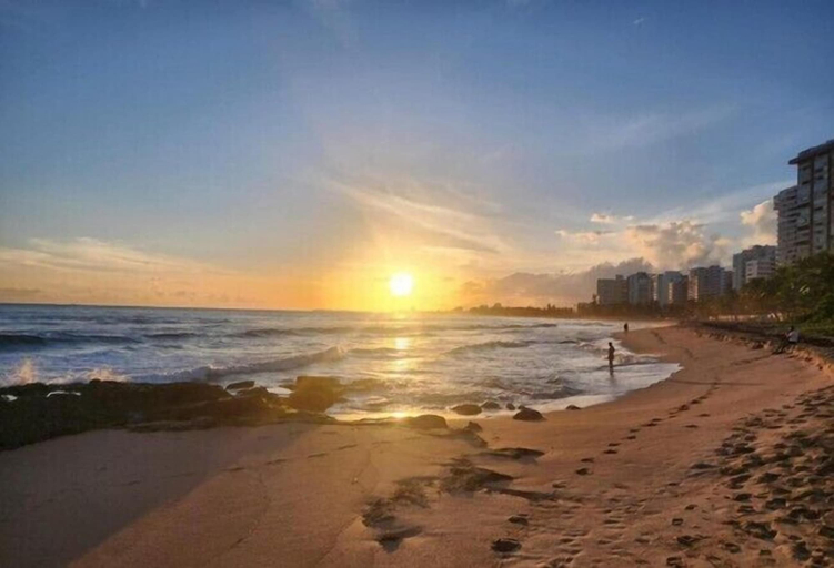 Others 3, Stunning 3-Br Apt in Condado