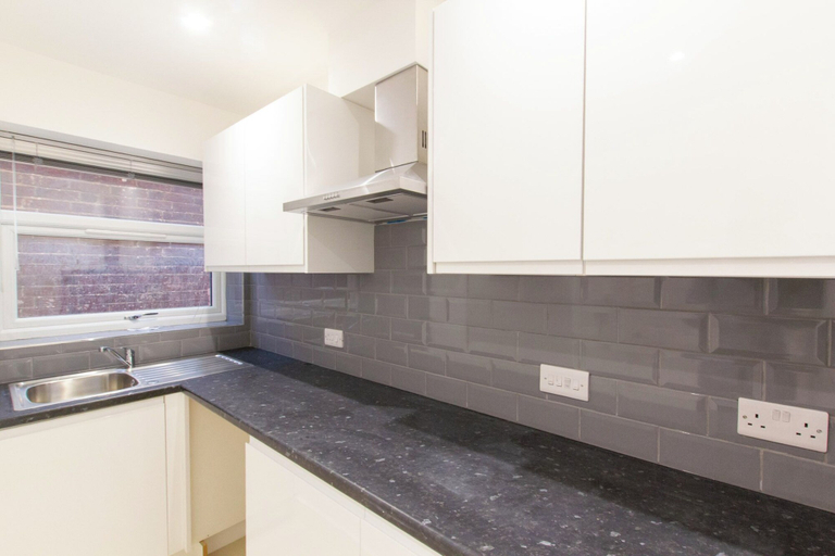 Room 4, Bridge Road - Room 4a, Southampton