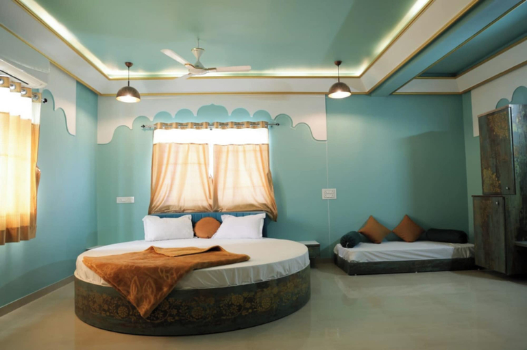 Room 2, Mango Bite Hotel & Restaurant, Kachchh