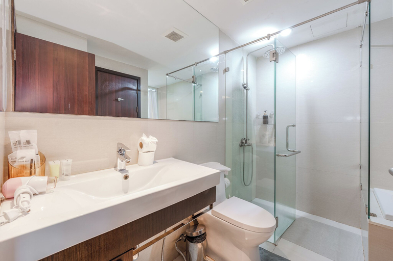 Bathroom 5, Beach Front Near Promthep Cape C218, Pulau Phuket