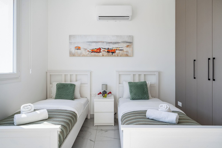 Room 3, Doria 2-Bedroom Apartment & Balcony in Larnaca, Larnaca