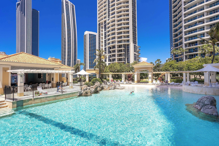 Pool 3, Ocean View Escape –33rd Floor– Chevron Renaissance, Gold Coast
