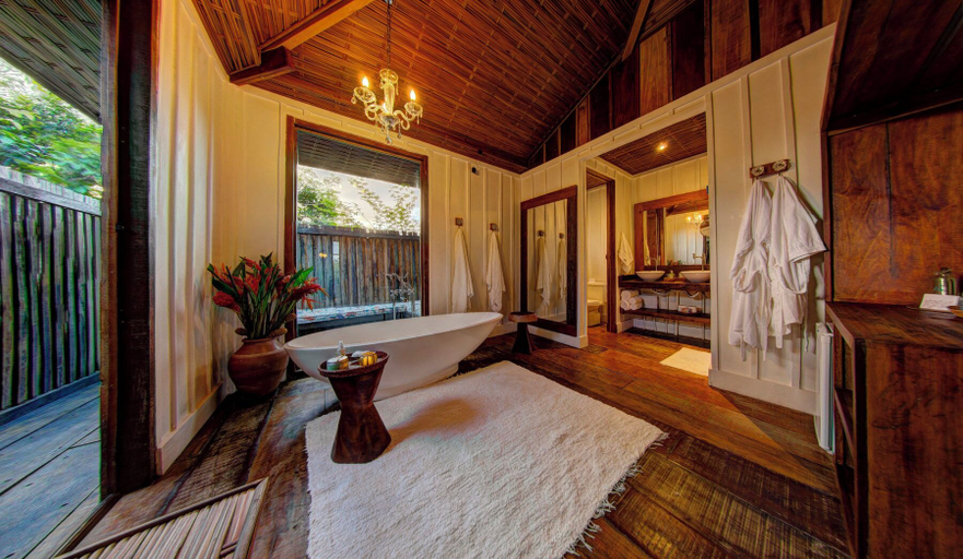 Bathroom 2, Casa dos Arandis, Maraú