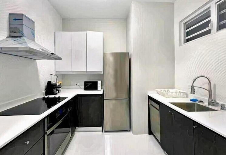 Others 4, Stunning 3-Br Apt in Condado