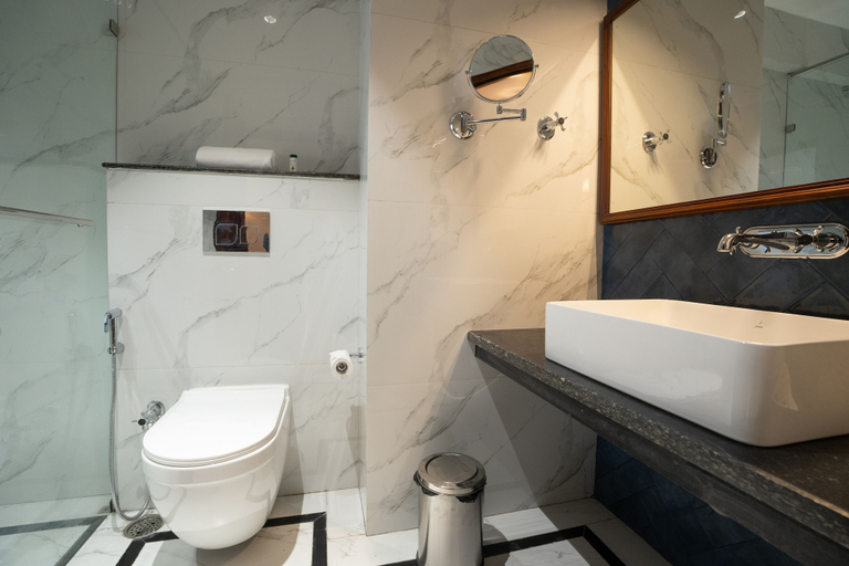 Bathroom 3, Planter's Heritage by Cilantro Collections - Mall Road, Darjiling
