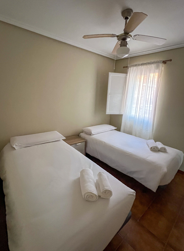 Room 4, ENTRE PUERTAS, Burgos