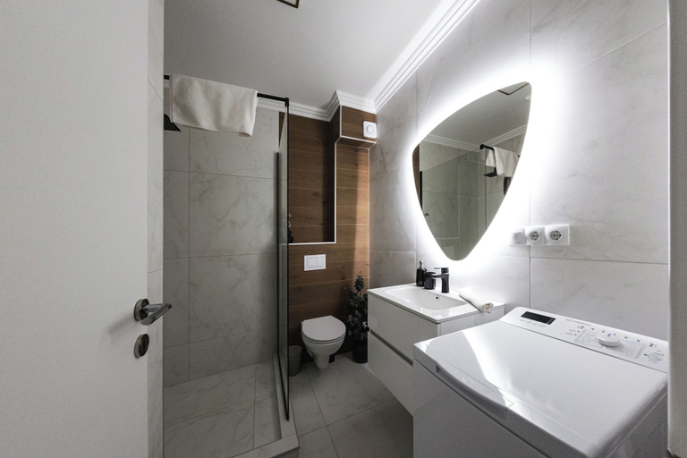 Bathroom 3, Nest Inn Velvet Apartment, Baia Mare